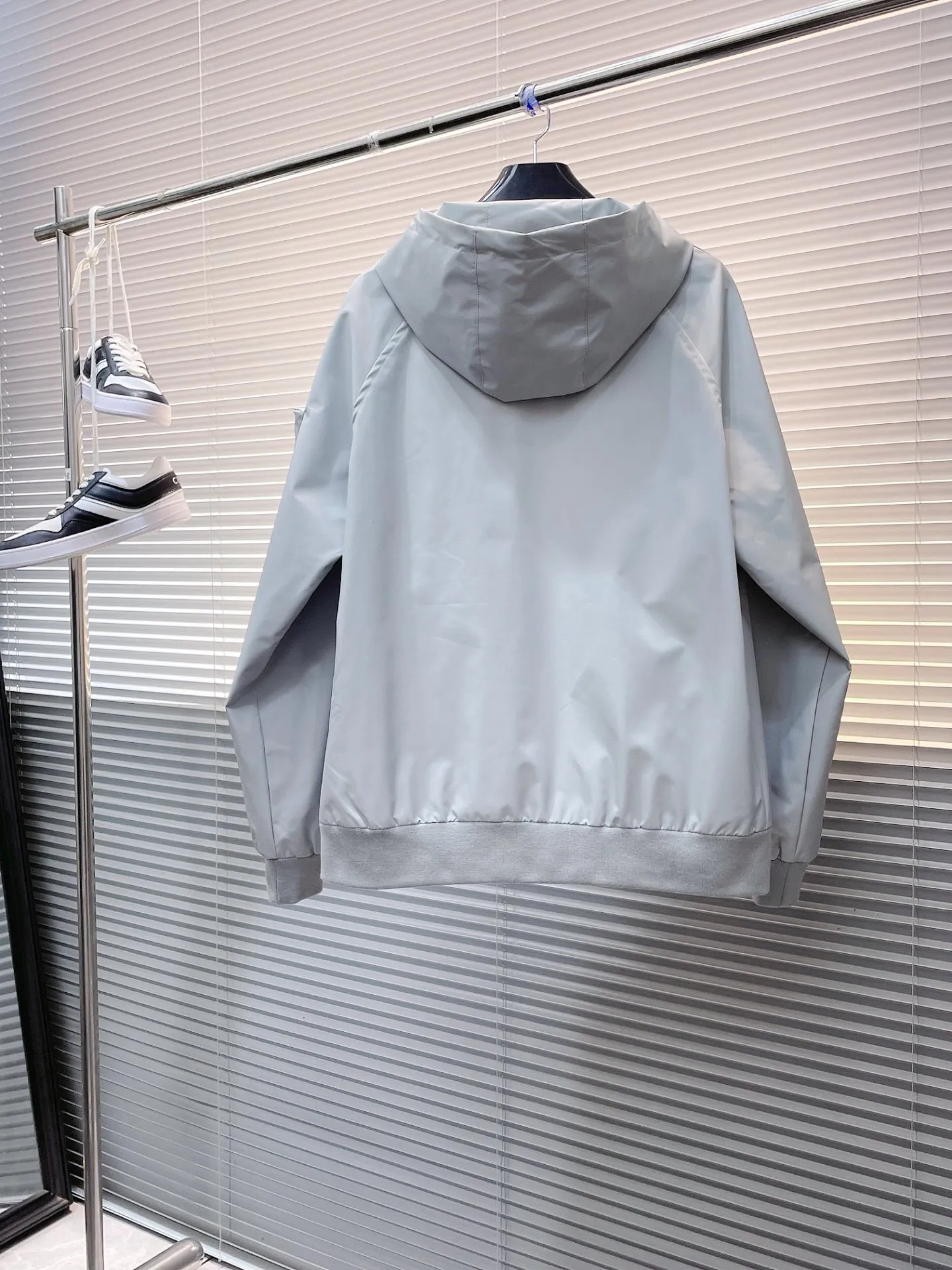 Same Style， ， 2026 New Arrival ， Original Premium Breathable ， ， ， Quality。 ， Sizes：M～3XL， 195